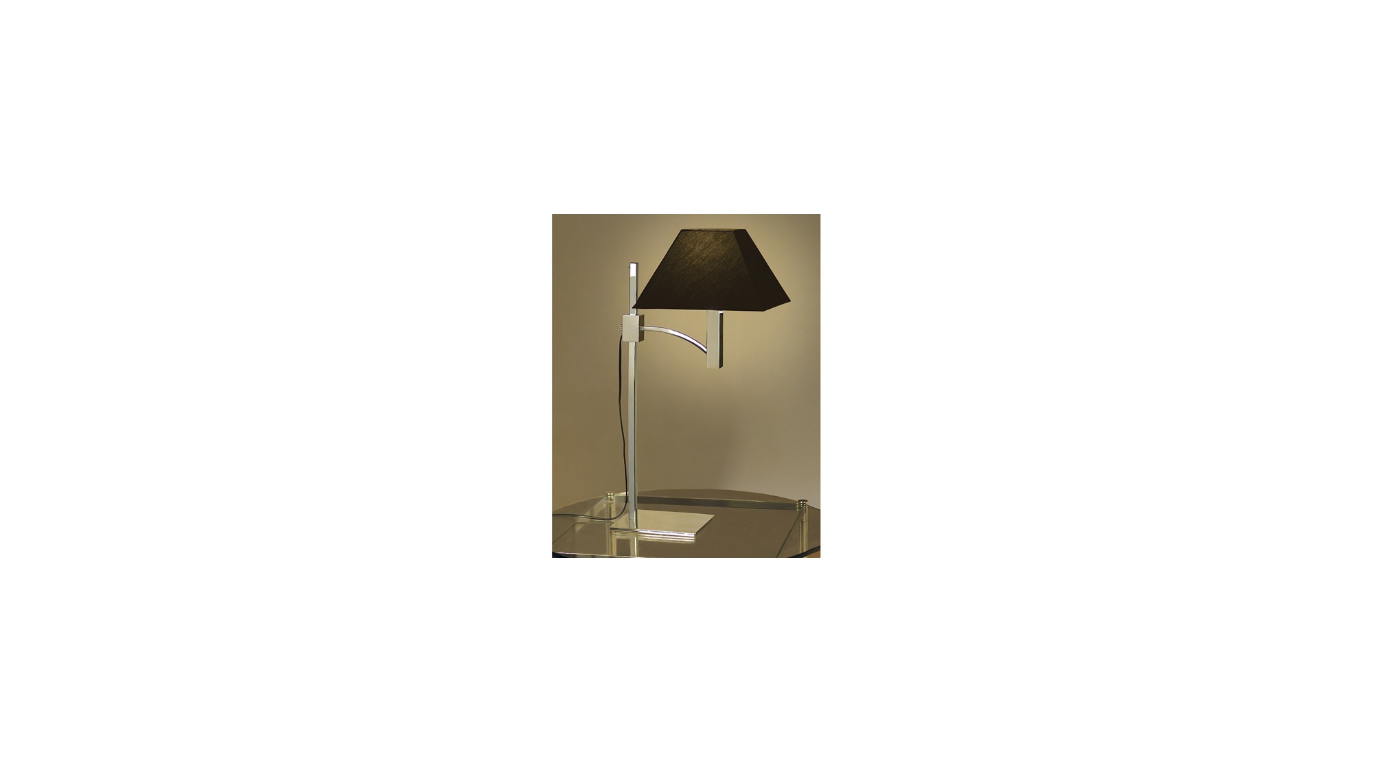 Manhattan Table Lamp